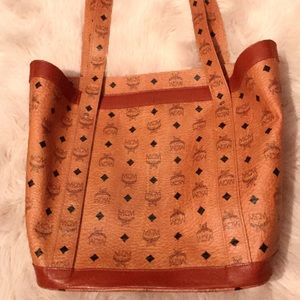MCM Large Tote Cognac Brown/Gold